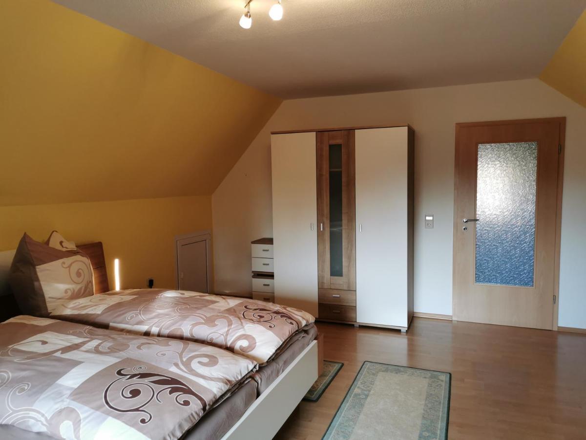 Ferienhaus Rosenhof Glaubitz Luaran gambar